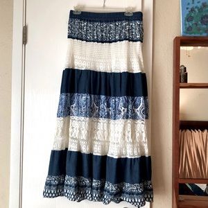 Hannah maxi skirt, size L